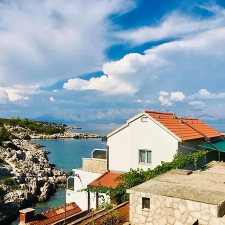 Holiday home Roso Seafront House *