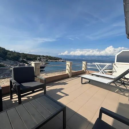 Σπίτι διακοπών Roso Seafront House